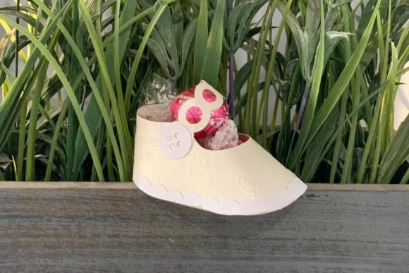 Baby Shoes Favor Box – Cute DIY SVG Template for Baby Showers & Gifts (MRR) - Social Canvas